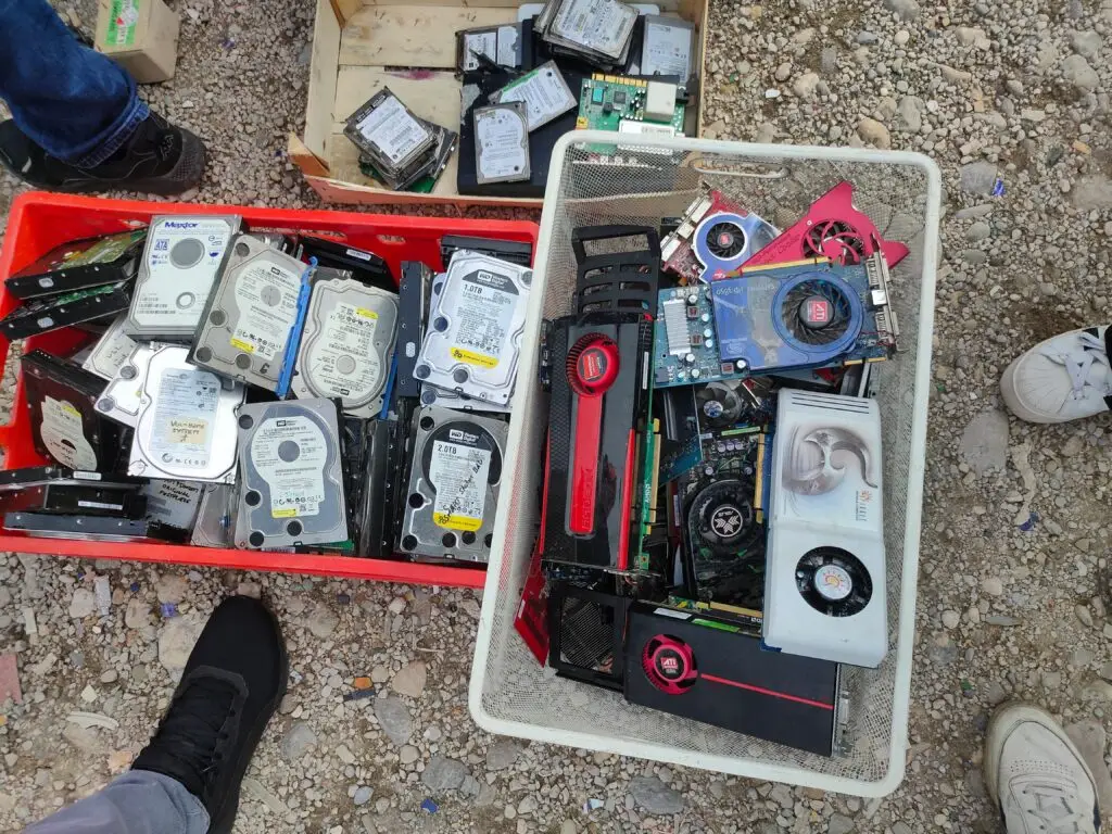 Convierto tecnología antigua en llaveros